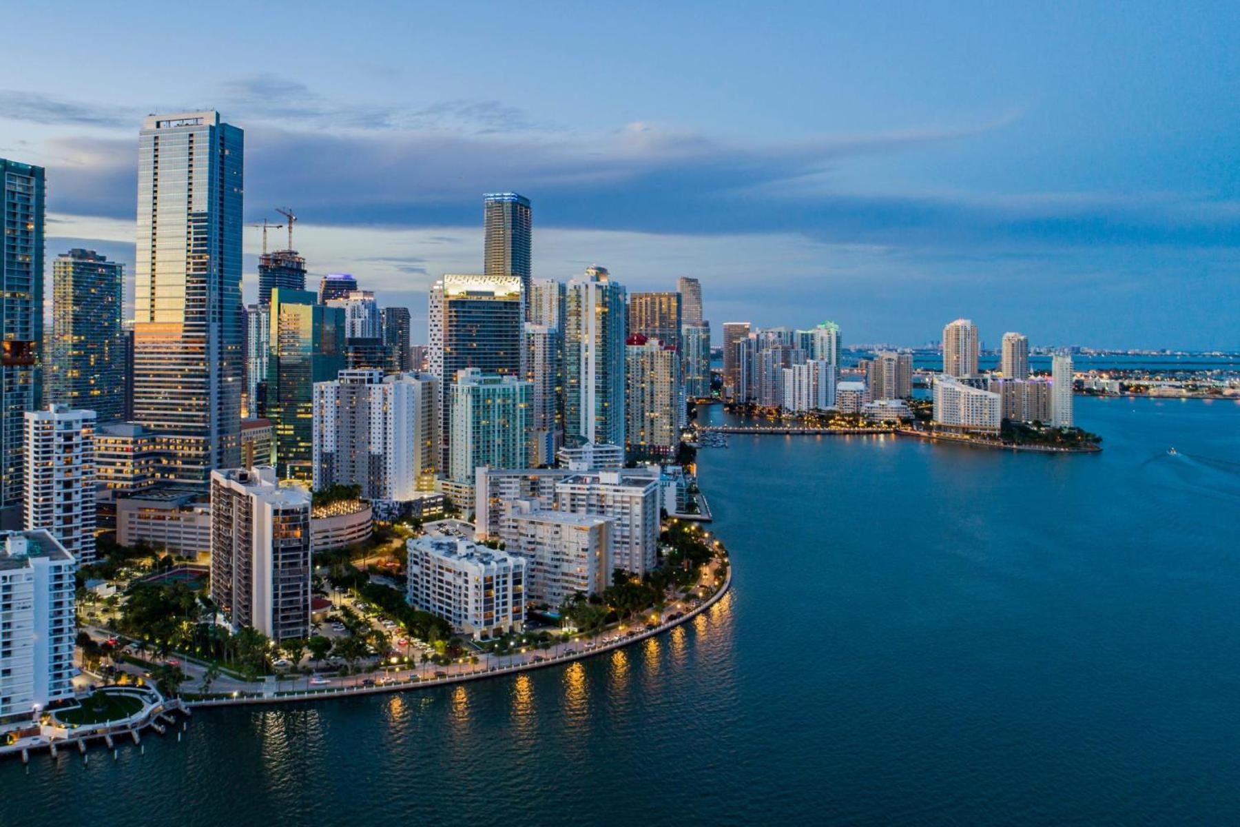 Urban Gateway Best Location In Brickell Prkg Miami Exterior photo